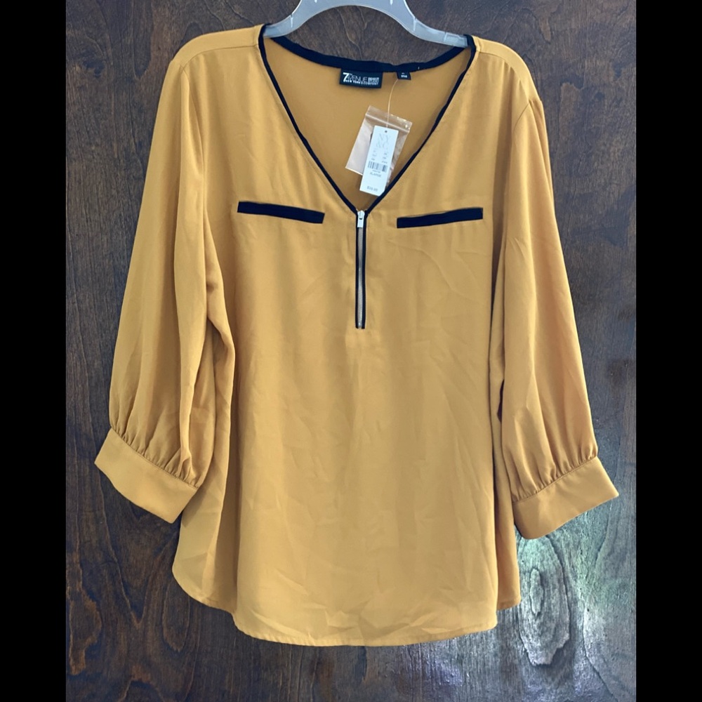 NEW New York and Co top